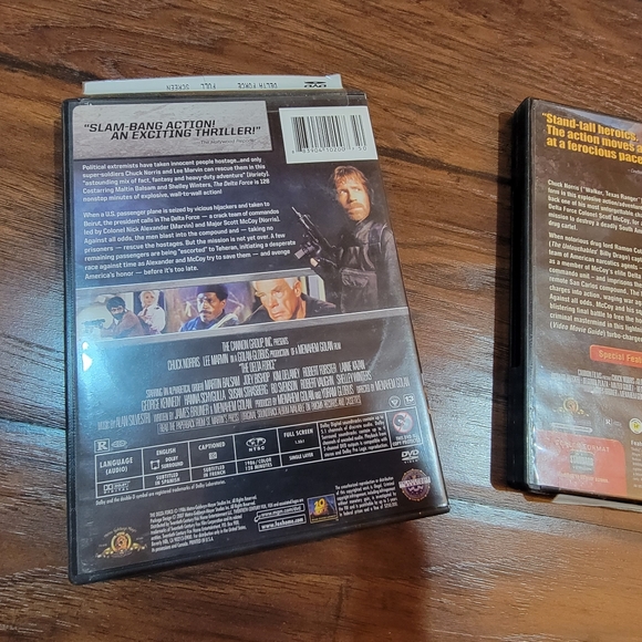 Chuck Norris DVD set - Picture 5 of 8